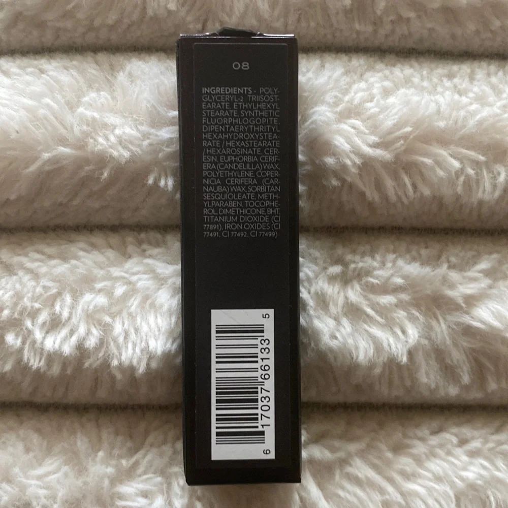 SURRATT SURREAL SKIN CONCEALER #8 Deep Skintones With Warm Undertones